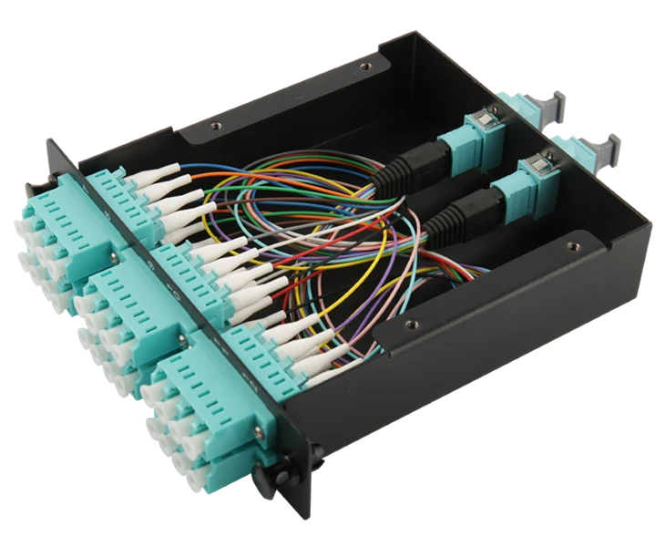 12 cassette 12 vezels OM4 Multimode MTP tot 12 LC Duplex Aqua